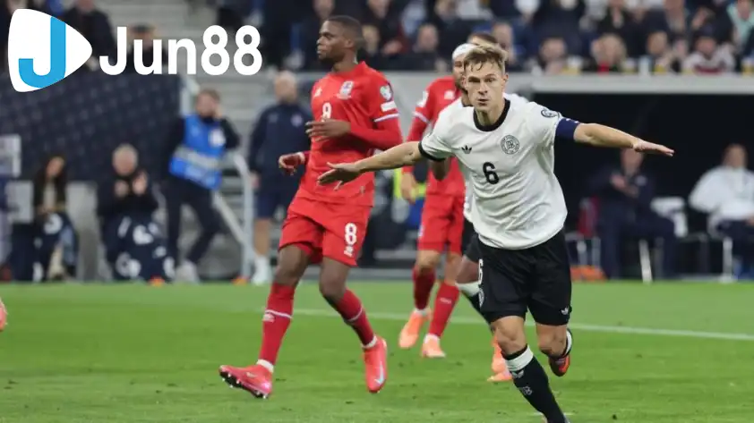 Với đẳng cấp chênh lệch, tuyển Đức được dự đoán sẽ giành 3 điểm để củng cố ngôi đầu. Với đẳng cấp chênh lệch, tuyển Đức được dự đoán sẽ giành 3 điểm để củng cố ngôi đầu.