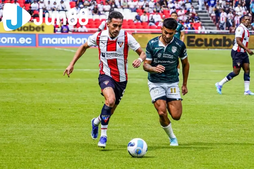 LDU Quito rõ ràng đang được đánh giá cao hơn ở trận đấu này.